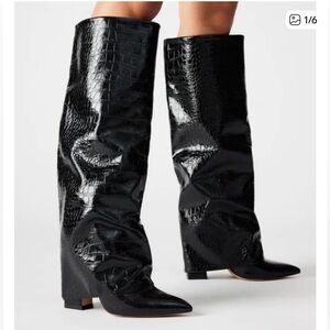 Black Croc-Embossed Knee-High Boots Steve Madden